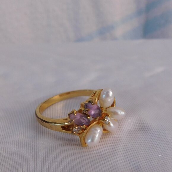 Ladies Fresh Water Pearls - Ring - Picture 2 of 4